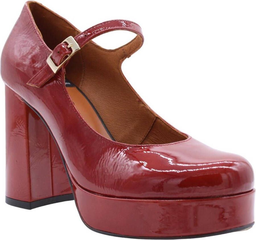 Angel Alarcon Pump Red