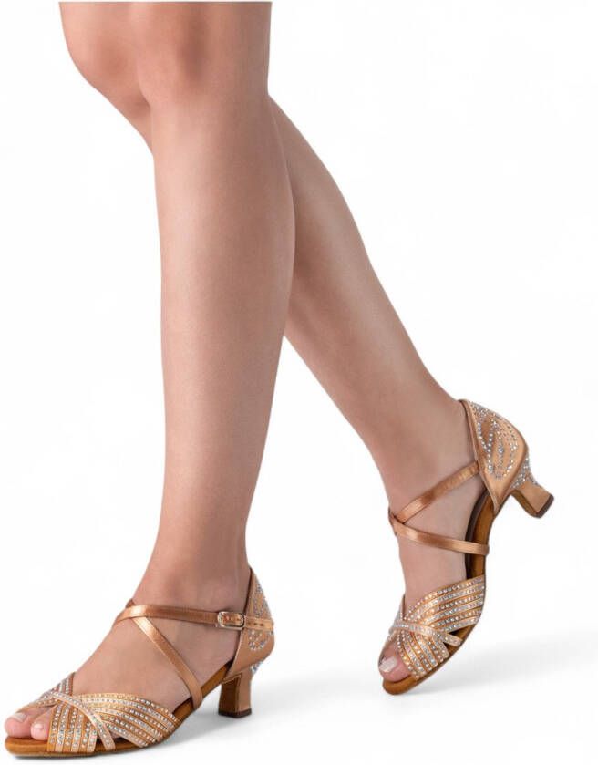 Anna Kern Latin dames dansschoenen Esmee Nude satijn Sprankelende strass steentjes Comfortabele flare hak Verstelbare wreefband Nikkelvrije sluiting Perfecte pasvorm KRN20874 Salsa Latin Bachata Social nude