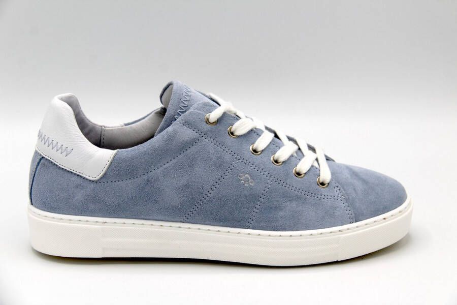 Aqa A7201- Sneaker in licht blauw nubuck