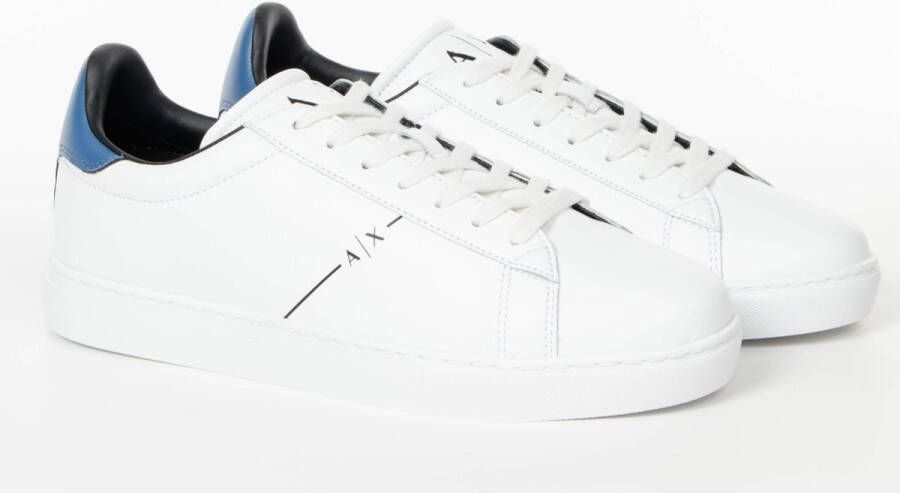 Armani Exchange Sneakers met labeldetails
