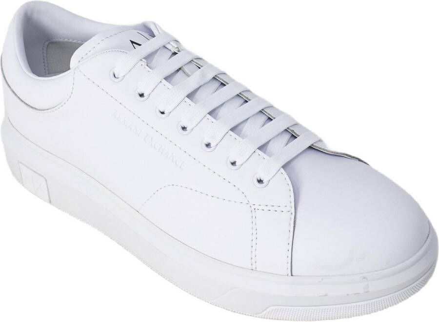 Armani Exchange Witte leren lage sneakers met logo detail White Heren