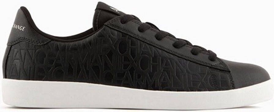 Armani Exchange Zwarte lage profiel sneakers met reliëf logo print Black Heren