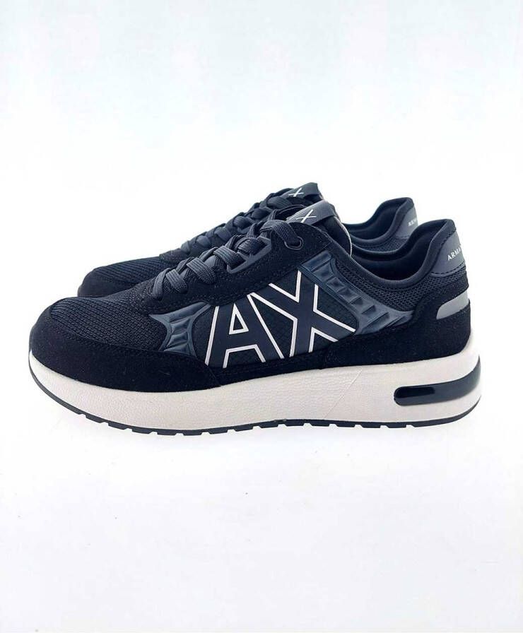 Armani Exchange XUX090 sneaker zwart