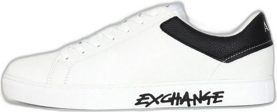 Armani Exchange Sneakers met contrastgarnering model 'ENGLISH'