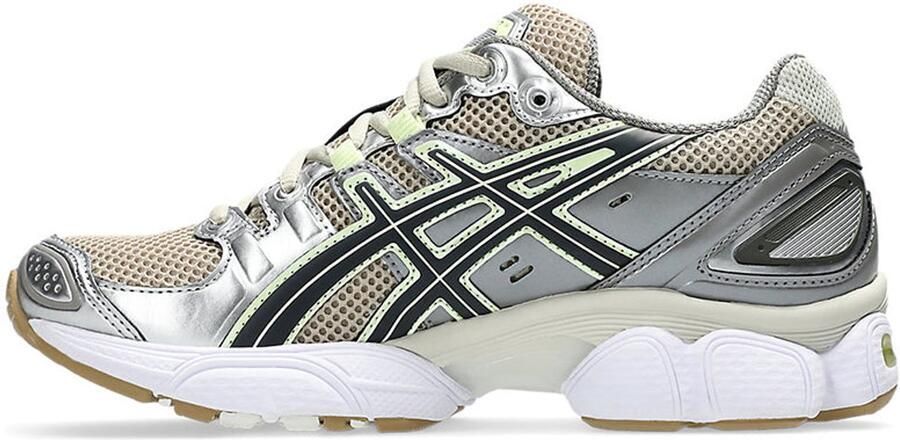 ASICS Gel-Nimbus 9 sneaker met mesh en metallic details