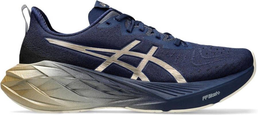 ASICS Novablast 4 Platinum. Hardloopschoenen Unisex-Blue Expanse Champagne