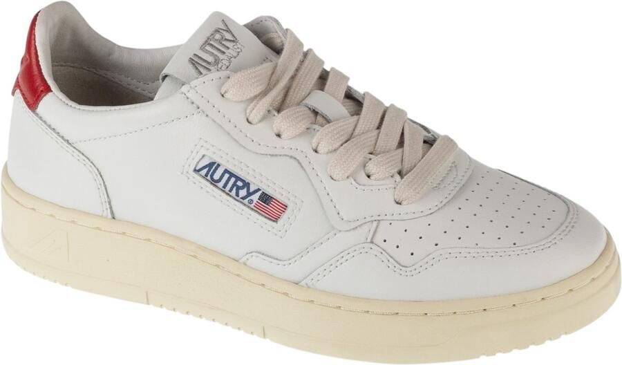 Autry Low-Top Sneakers "Medalist" Low-Top Sneakers White in wit