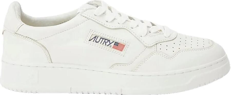 Autry Tijdloze stijl: Medalist Witte Platte Schoenen Wit Heren