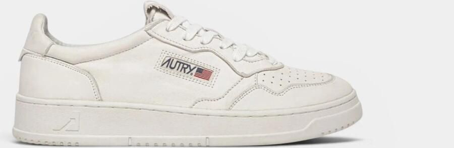 Autry Lage Sneakers Medalist Low White Super Soft Napa Leather