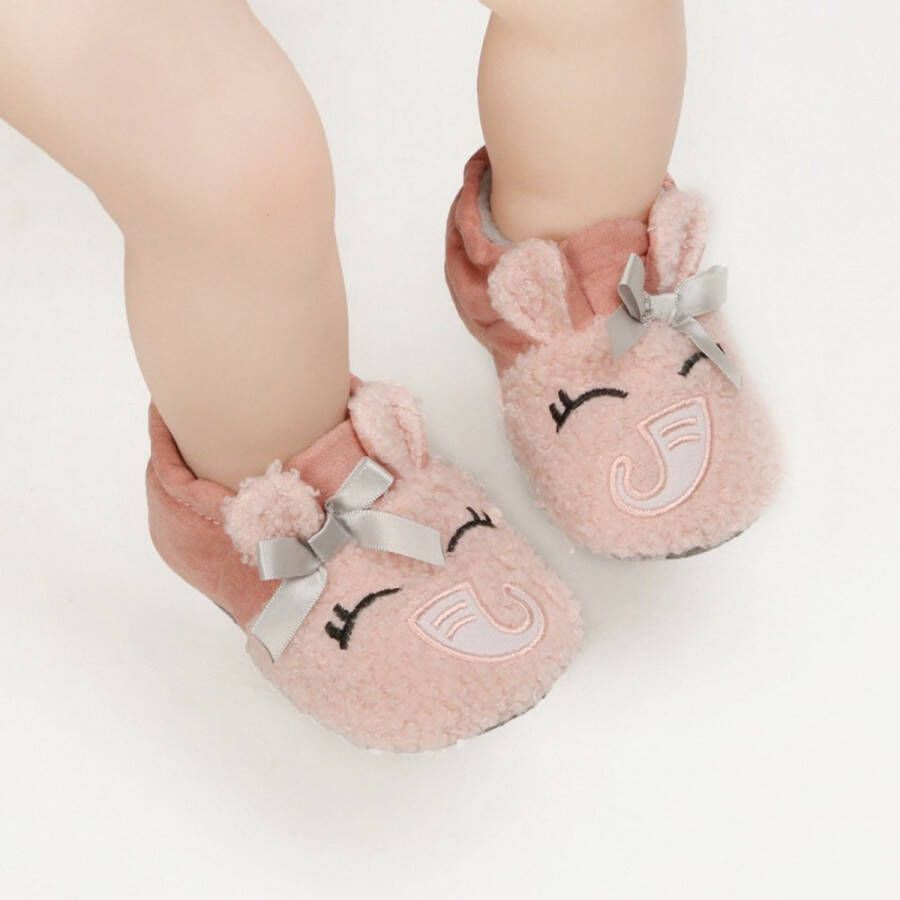 Baby-slofje.nl Roze olifant warme en schattige babyslofjes van Baby-Slofje -12 maanden 12 cm zool