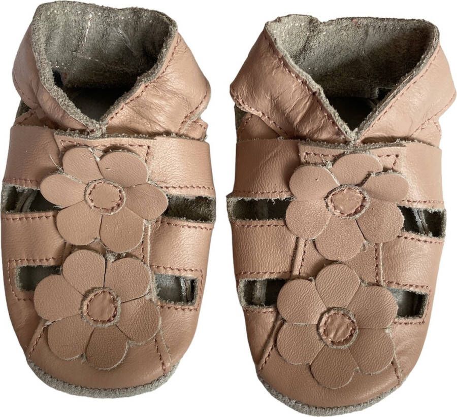 Baby-slofje.nl Oudroze leren babyslofjes sandaaltjes met bloemen van Baby-Slofje