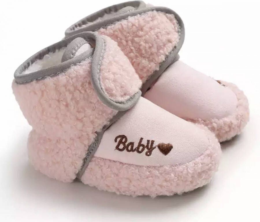 Baby-slofje.nl Zachte en warme sloffen Pantoffels voor baby van Baby-Slofje Roze -12 maanden