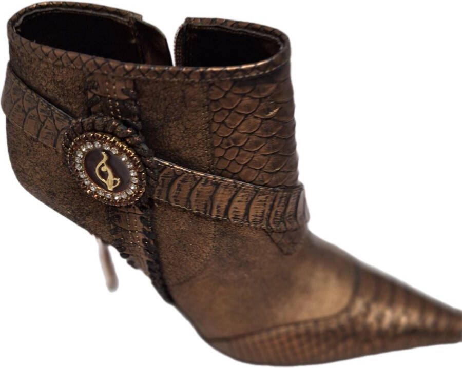 BABYPHAT -ENKELLAARS-WESTSITE-BRONZE