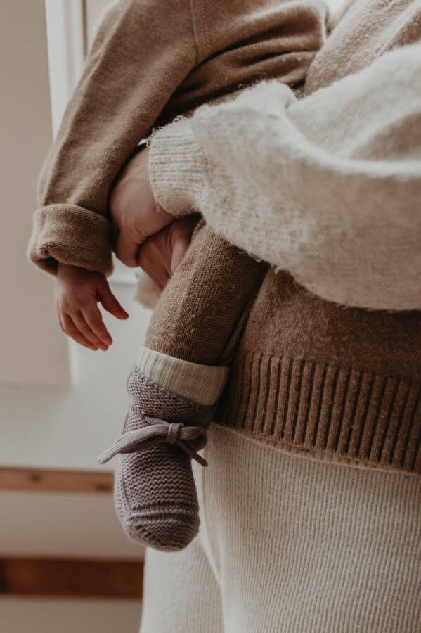 BabyRoomBoom Baby slofjes Merino Wol met Veter Mauve
