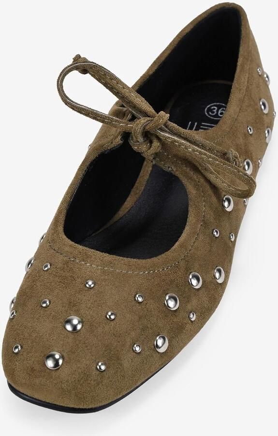 Ballerina's met metalen studs fijne veter en licht vierkante neus veter sluiting