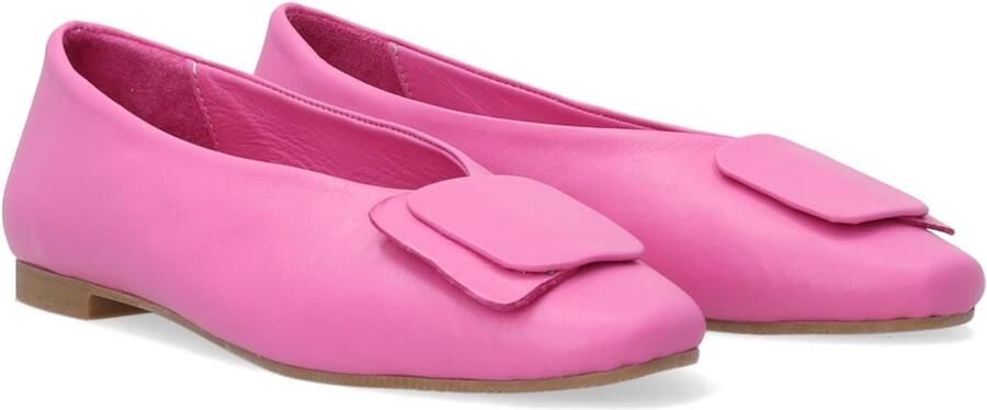 Ballerina's van kalfsleer met vierkante neus en lederen versiering Roze