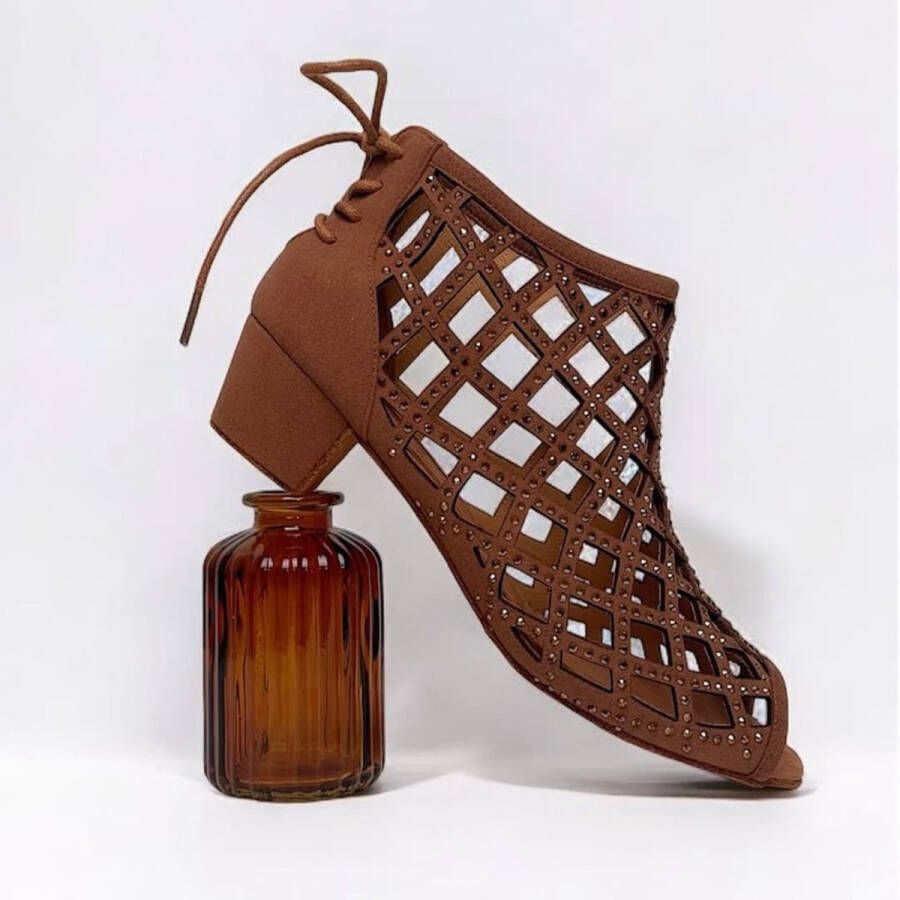 BettaStep Cage Brown