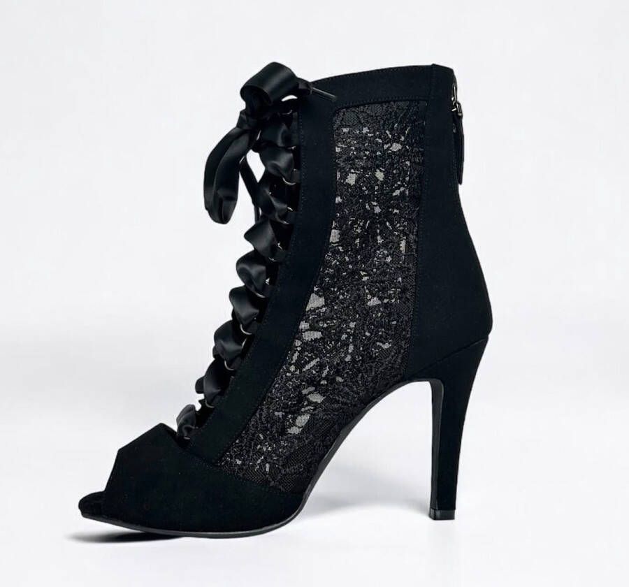 BettaStep Vogue Boots Black