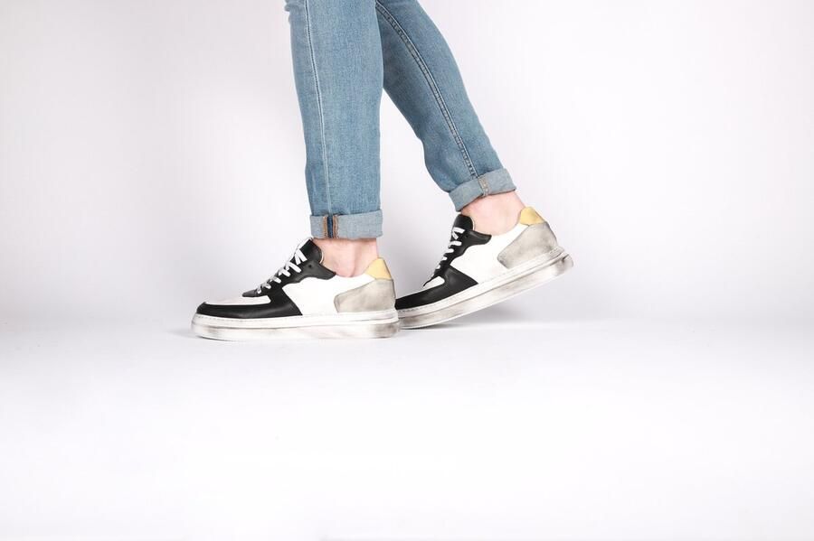 Blackstone WG85 White-black Sneaker (low) Man White