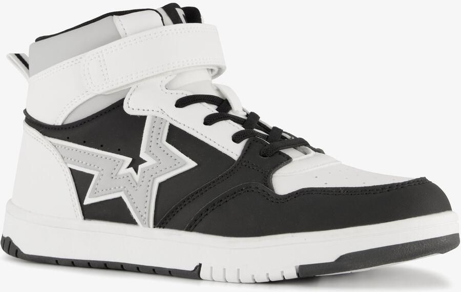 BLUE BOX hoge jongens sneakers met ster wit zwart