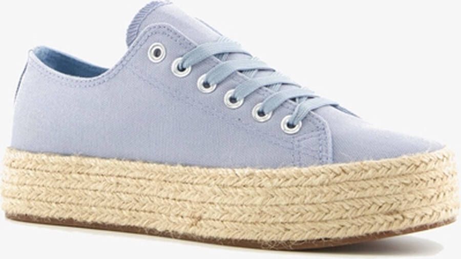 Blue Box lichtblauwe dames sneakers met jute zool