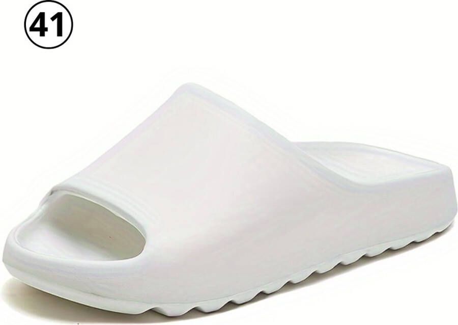 Bovista Comfortabele Slippers Badslippers Teenslippers Anti-Slip Slides Flip Flops Stevig Voetbed Wit
