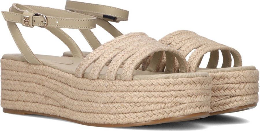 TOMMY HILFIGER Sandalen Dames Essential Basic Flatform Maat: 41 Materiaal: Leer Kleur: Beige