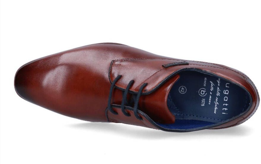 Bugatti Veterschoenen in used-look vrijetijdsschoen lage schoen veterschoen