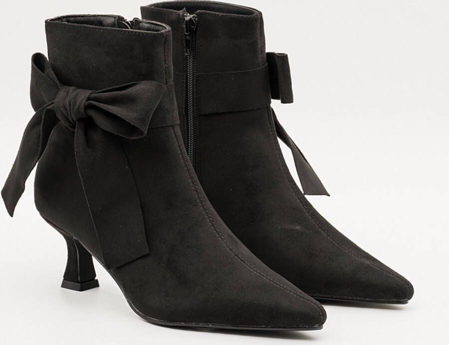 Buonarotti Dames Enkellaarzen Zwart Suedine