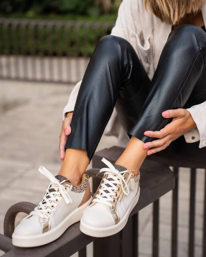 Weloveshoes Cyber Monday Deal Dames Sneakers Imitatieleer Beige - Foto 2