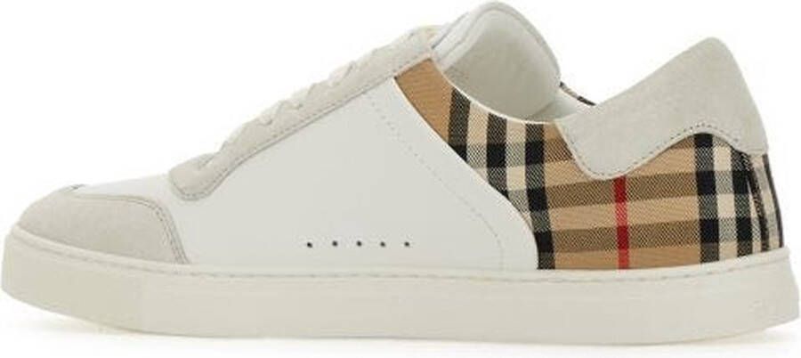 Burberry Kalfsleren Sneakers Met Geruite Stoffen Inzet