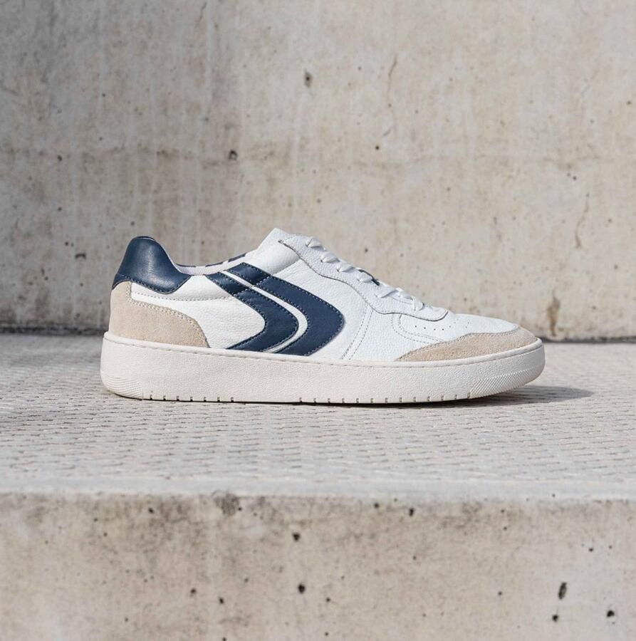 Cafe Moda hank sneaker off-white navy leer