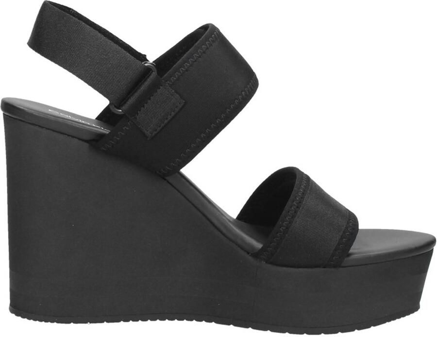 Calvin Klein Wedge Sandal Badge Sandalen Hak Zwart