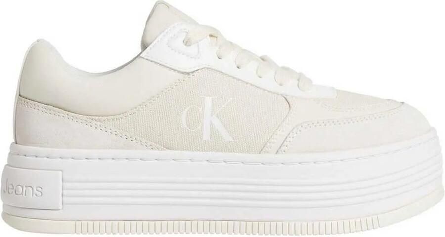 Calvin Klein Plateausneakers BOLD FLATF LOW MIX MG MEDIA veterschoenen vrijetijdsschoen lage schoen met zijlogo