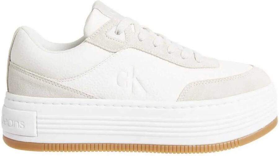 Calvin Klein Plateausneakers BOLD FLATF LOW LACE TUMB LTH veterschoenen lage schoen vrijetijdsschoen met zij ck-logo