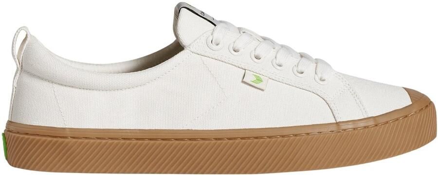Cariuma Trainers OCA Canvas