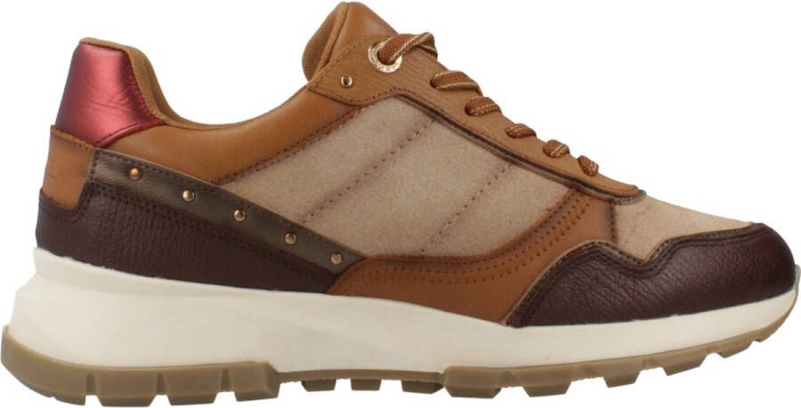 Carmela 161827 Trainer KAMEL