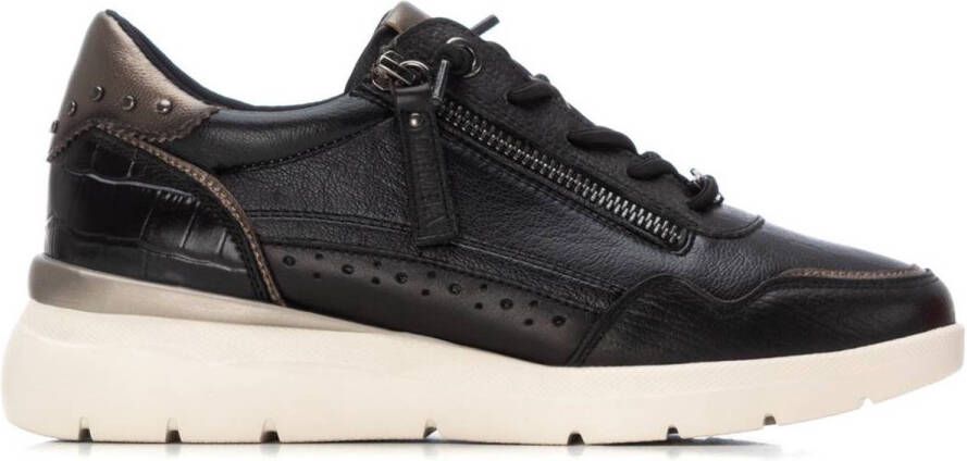 Carmela 162430 Trainer ZWART
