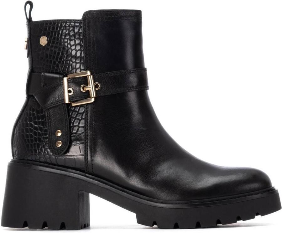 Carmela 162565 Buit ZWART