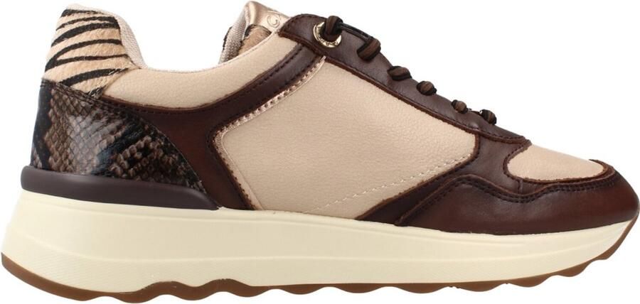 Carmela 16422102 Schoenen Beige Bruin Vrouw