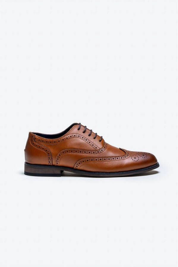 Cavani Clark Schoenen Lichtbruin Wingtip Brogue