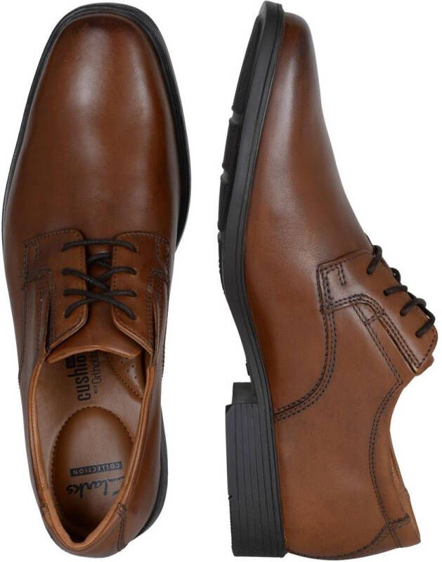 Clarks NU 21% KORTING Veterschoenen Tilden_Plain met comfortabel voetbed - Foto 4