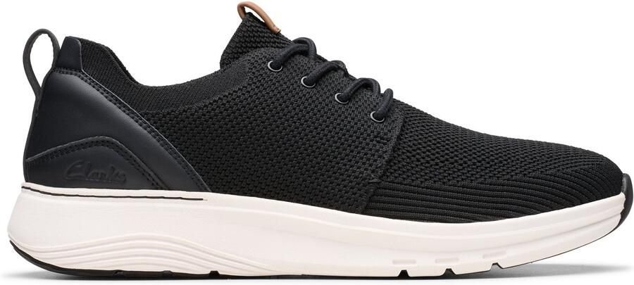 CLARKS Sneakers laag 'Motion Trek' zwart