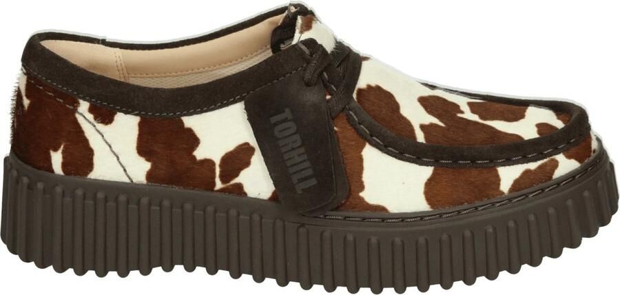 Clarks TORHILL BEE Dames veterschoenen Bruin