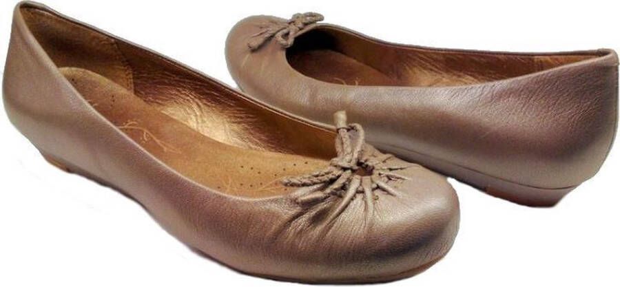 Clarks CLOUD PUFF Dames Ballerina Pump zilver