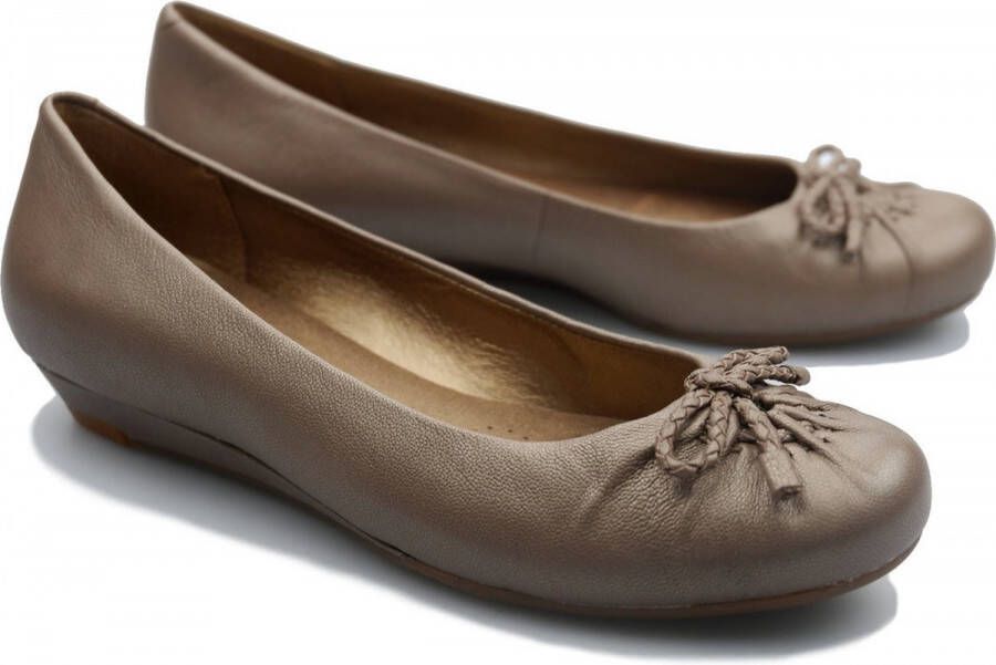 Clarks CLOUD PUFF Dames Ballerina Pump zilver
