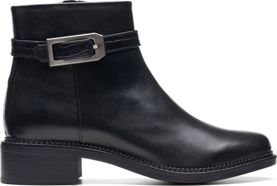 Clarks Zwarte Leren Enkellaarzen met Coco Effect Riem Zwart Dames