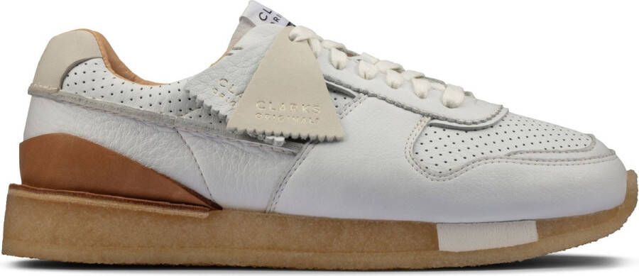Clarks Low-Top Sneakers Torrun Leather Sneakers in wit