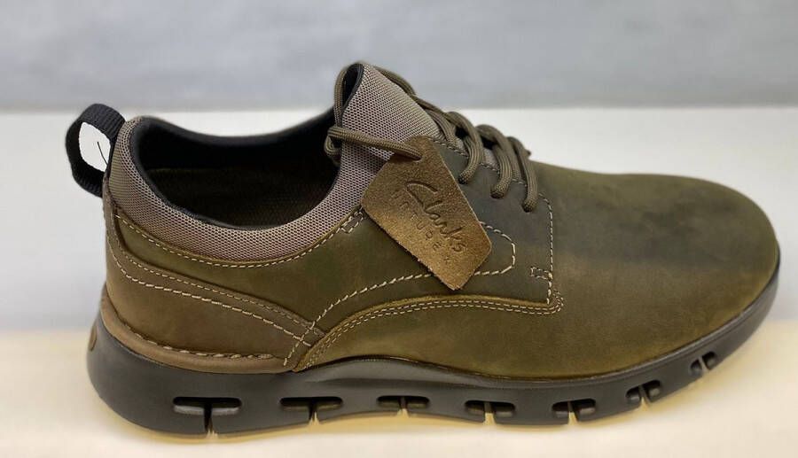 Clarks Sneakers Nature X Two met modieuze loopzool