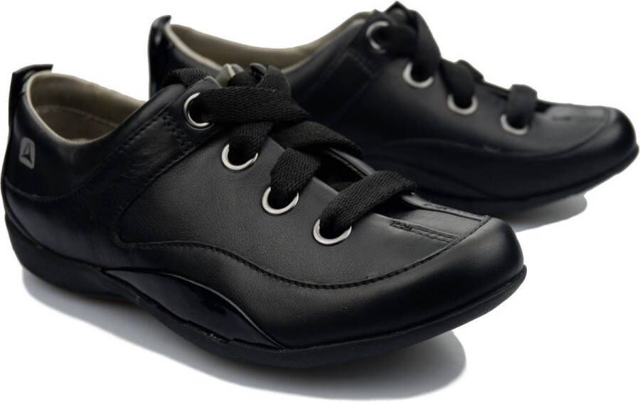Clarks Inca Lace Leren Sneakers Zwart Dames